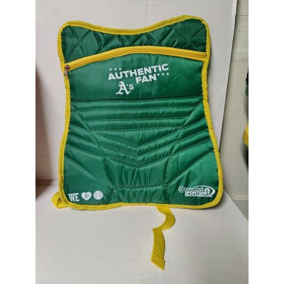Oakland A's Bay Area Catchers Backpack CSN New - Picture 2 of 12